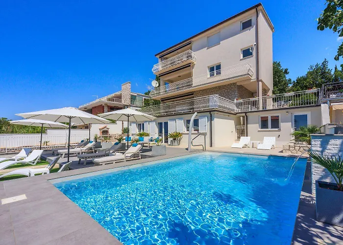 Atemberaubendes Nur 500 Meter Zum Sandstrand Mit Heimkino, Billard, Meerblick Apartman