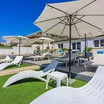 Atemberaubendes Nur 500 Meter Zum Sandstrand Mit Heimkino, Billard, Meerblick *